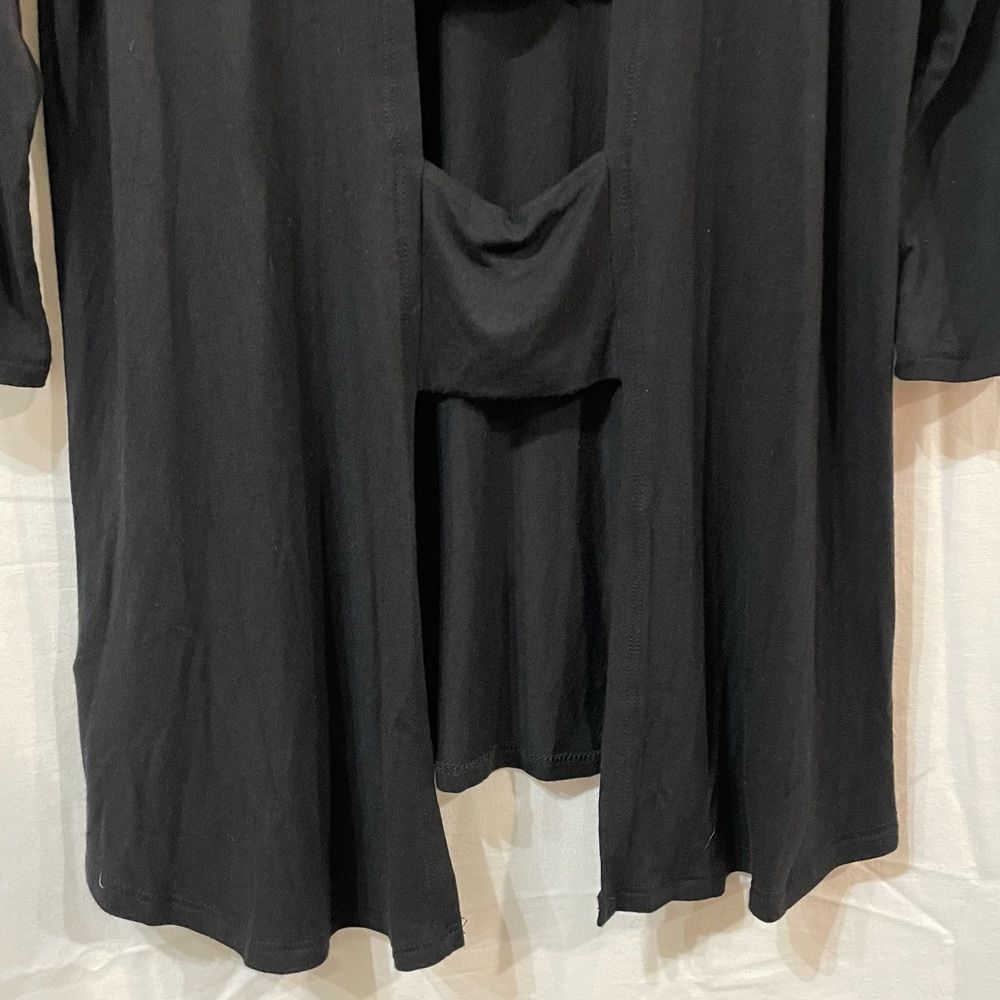 Colette Leander Cutout Back Swing Knit Top - Picture 7 of 9